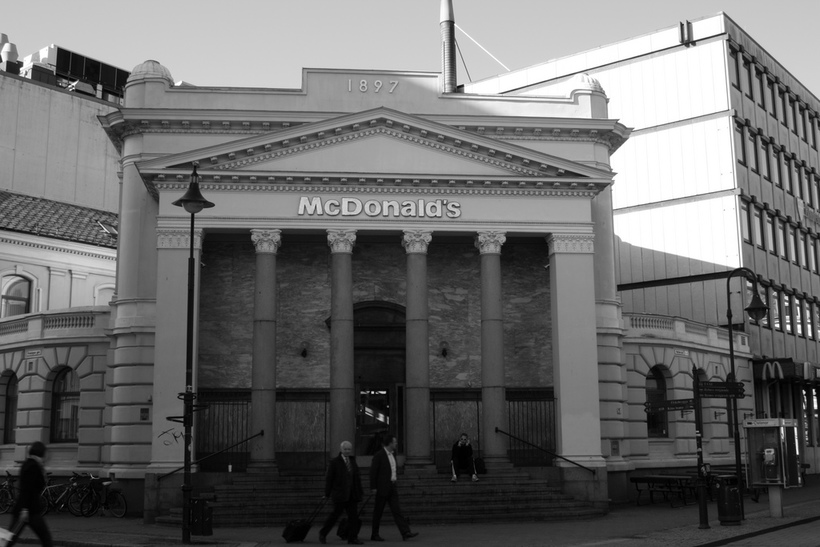 Блог - Самые необычные рестораны McDonald’s в мире Самые необычные рестораны McDonald’s в мире