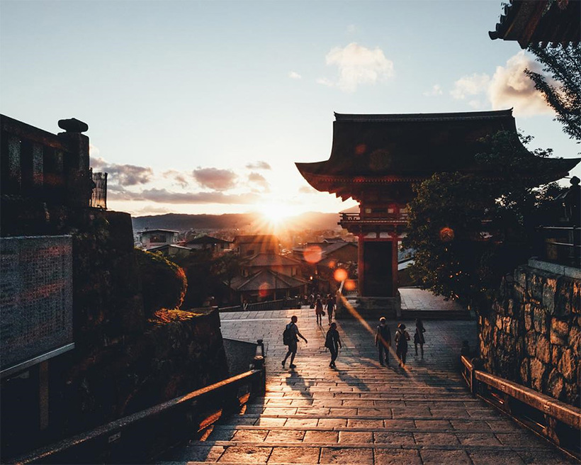 Японский фотограф показал всему миру, как живут японцы каждый день