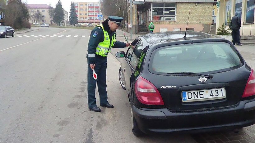 Блог - Только посмотри, что сделали литовские полицейские на 8 марта в этом году! Только посмотри, что сделали литовские полицейские на 8 марта в этом году!
