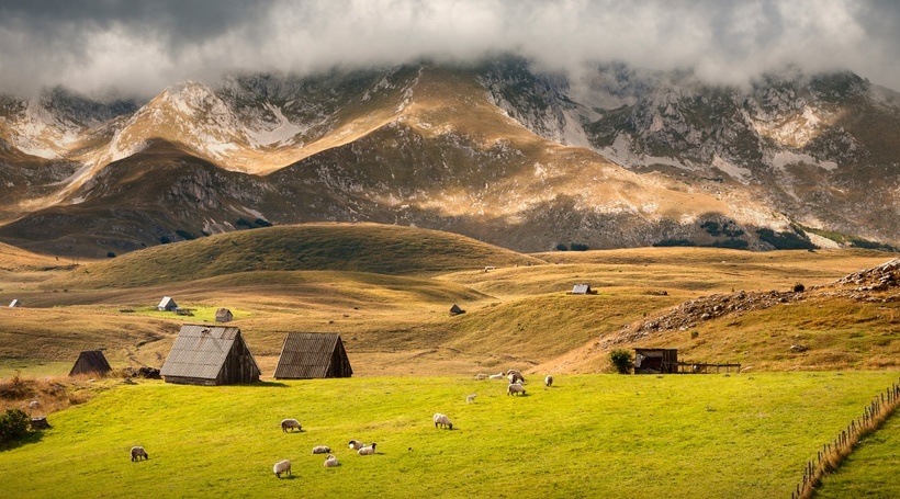 17 очаровательных снимков Черногории — страны, которая тебя пленит