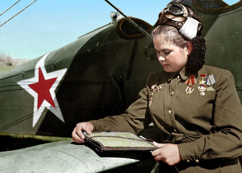 colorized-vintage-old-photos-russia-13-5721dfbd9ae7f__880.jpg