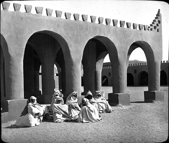 Блог - 31 колоритное старинное фото из путешествий по Западной Африке в 1933-34 годах 31 колоритное старинное фото из путешествий по Западной Африке в 1933-34 годах