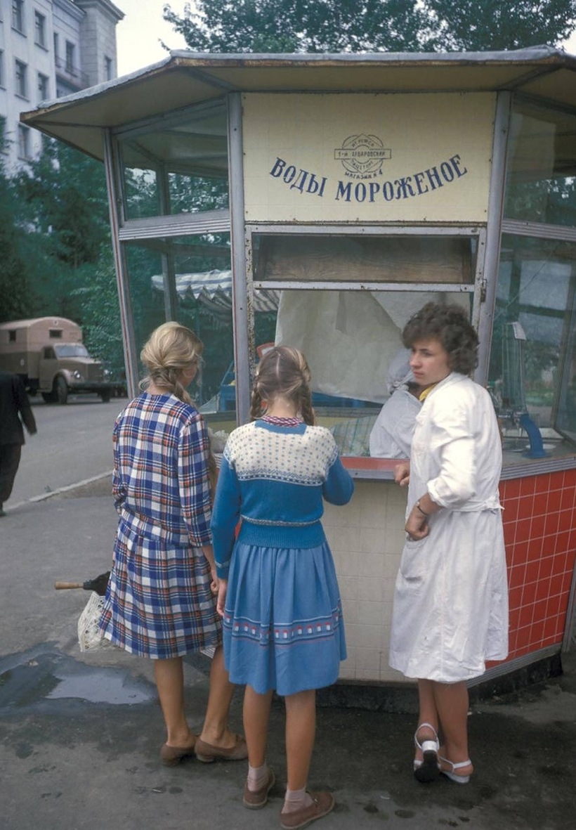 Блог - 20 интересных фотографий о том, как жили москвичи в 1959 году 20 интересных фотографий о том, как жили москвичи в 1959 году
