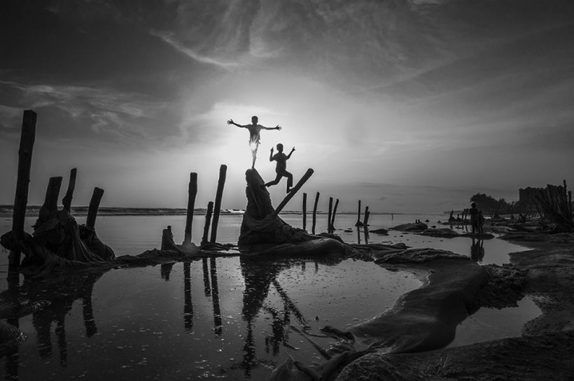 Блог - 12 бесподобных фото с конкурса B&W Child о том, как видят детство в разных странах 12 бесподобных фото с конкурса B&W Child о том, как видят детство в разных странах