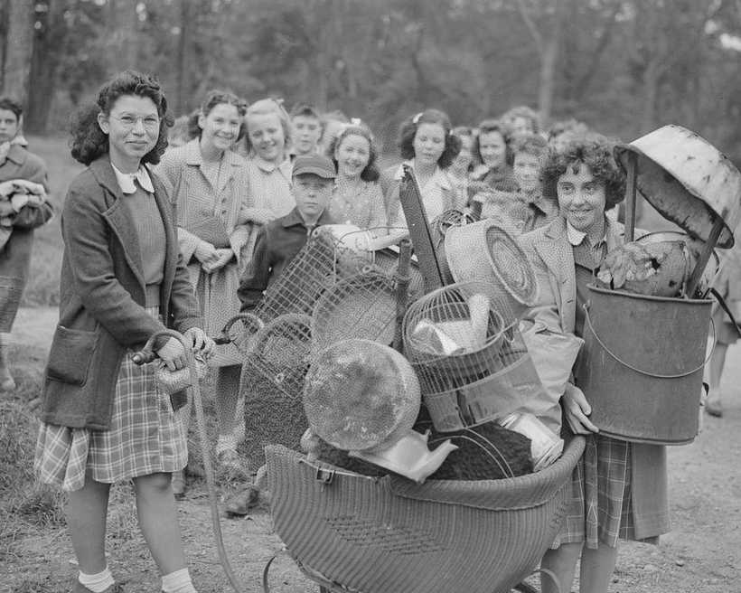 Блог - 1942 год: Как американцы собирали металлолом для военной промышленности 1942 год: Как американцы собирали металлолом для военной промышленности