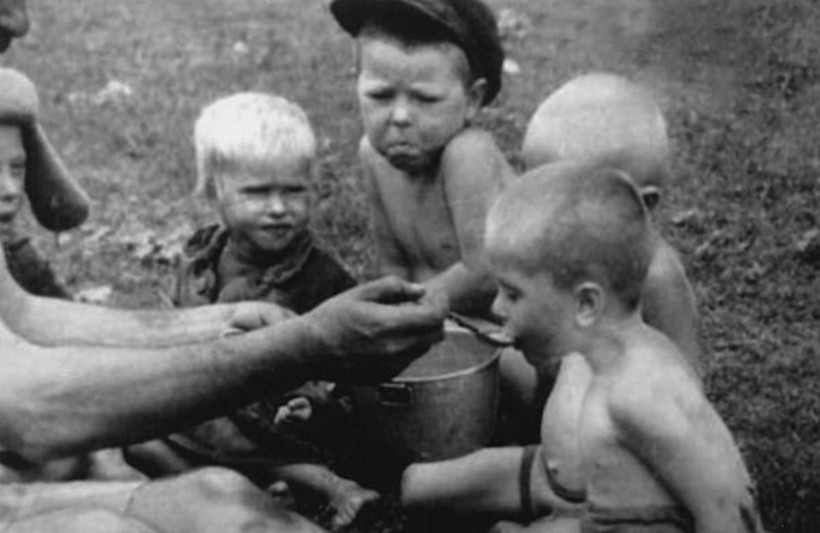 Блог - 19 снимков советской деревни, сделанных немецким фотографом в 1941-1943 годах 19 снимков советской деревни, сделанных немецким фотографом в 1941-1943 годах