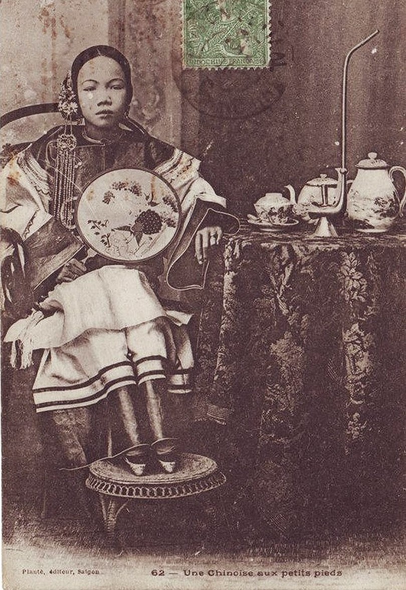 Блог - 31 немыслимая фотография «лотосовых ножек» китайских женщин 31 немыслимая фотография «лотосовых ножек» китайских женщин