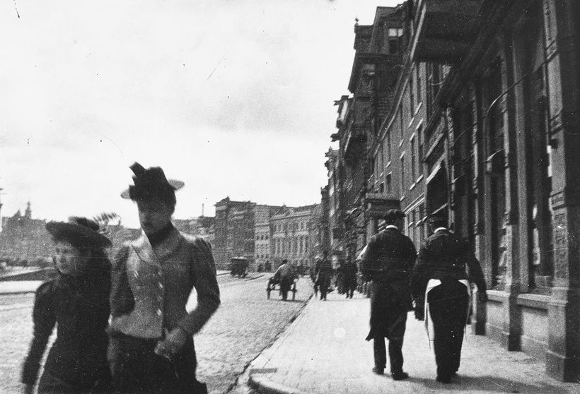 Блог - 28 увлекательных фото, сделанных на улицах Амстердама в конце 19 века 28 увлекательных фото, сделанных на улицах Амстердама в конце 19 века
