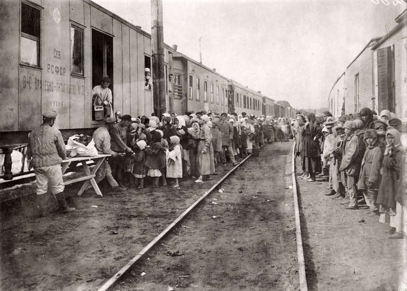 Блог - Голод в Поволжье: фотографии, сделанные иностранцами в России в 1920-х Голод в Поволжье: фотографии, сделанные иностранцами в России в 1920-х