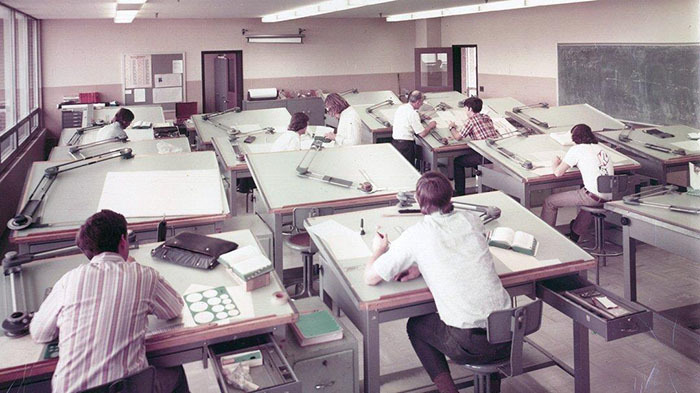 Блог - 19 винтажных фото о том, как работали люди до того, как появился AutoCAD 19 винтажных фото о том, как работали люди до того, как появился AutoCAD