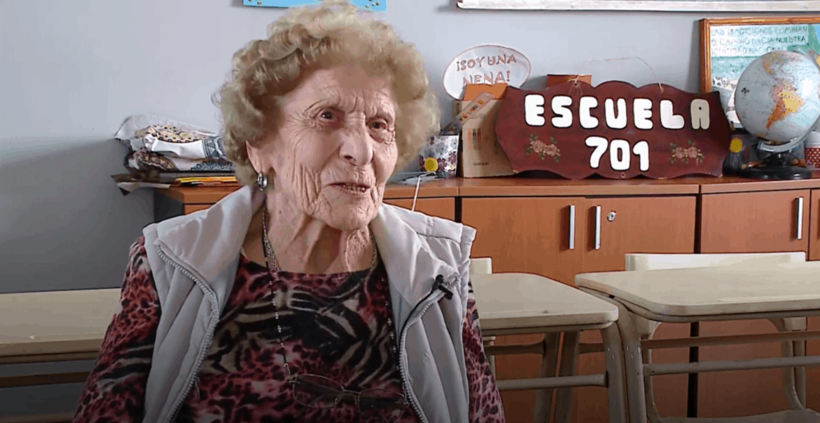 Блог - Бабуля из Аргентины пошла в школу в 99 лет, и каждому есть чему у нее поучиться Бабуля из Аргентины пошла в школу в 99 лет, и каждому есть чему у нее поучиться