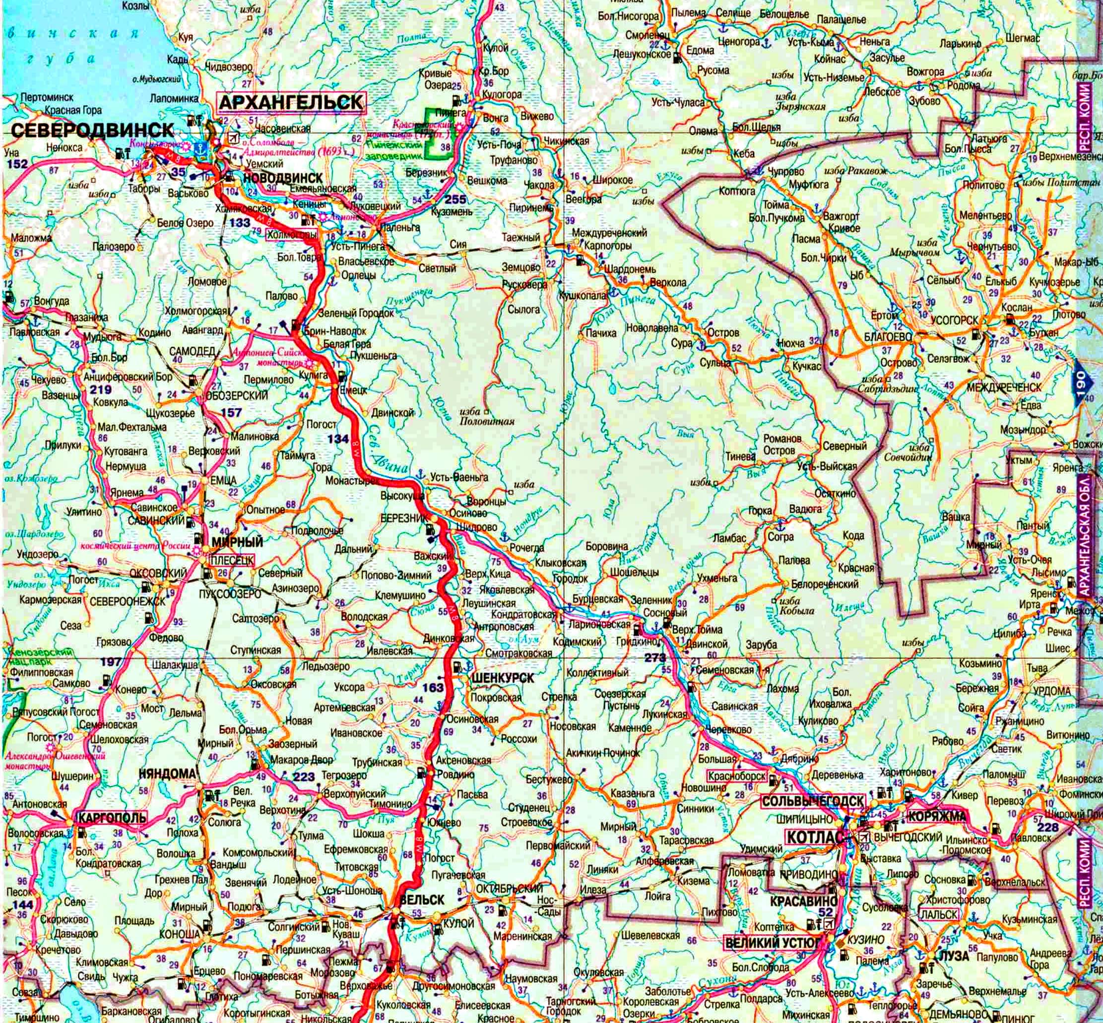 Карта Архангельской области (Россия) на русском языке, расположение на картемира с городами, метро, центра, районов и округов