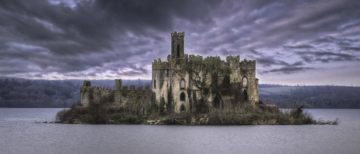 ​15 самых удивительных замков со всего мира. ФОТО
