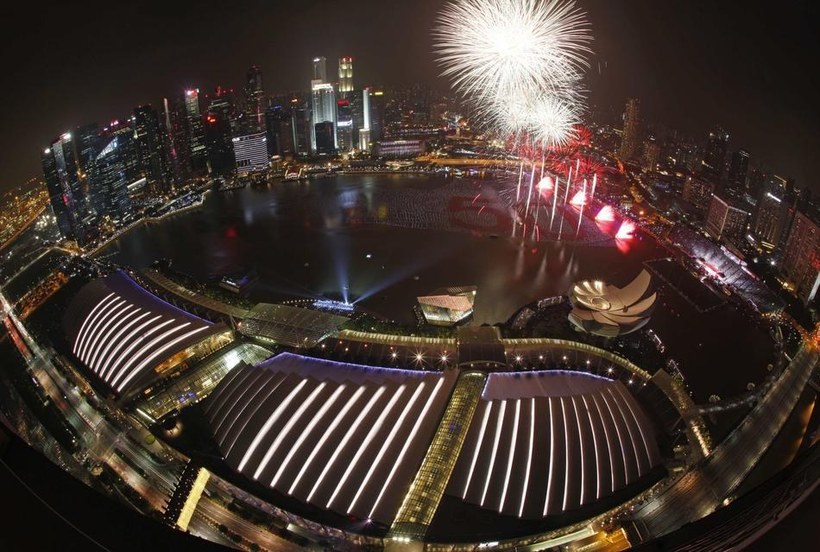 Самые яркие празднования нового 2015 года со всего мира. ФОТО