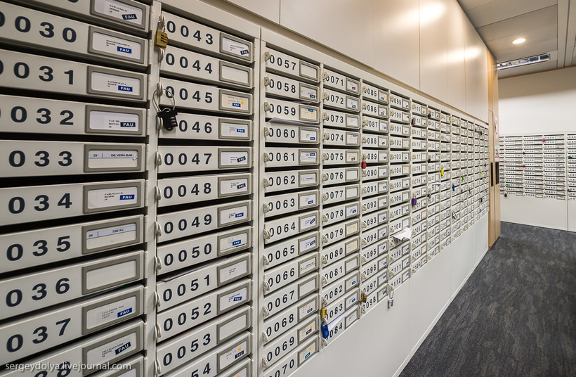 Как тренируют бортпроводников? 