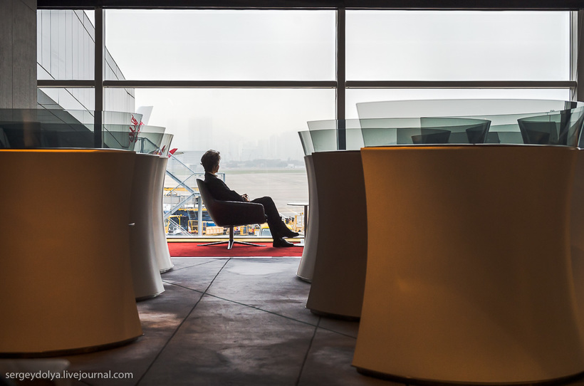 Как тренируют бортпроводников? 