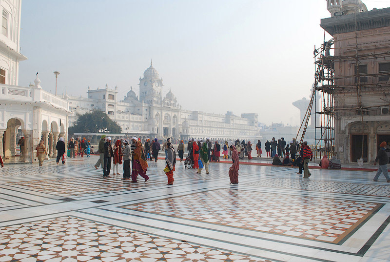 12 потрясающих фотографий людей на улицах Индии