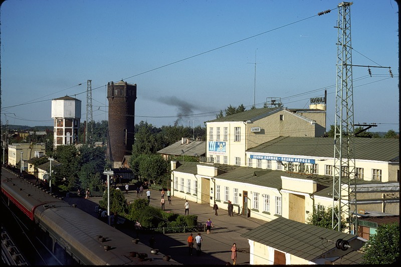 Блог - Француз снял СССР из окна поезда в 1975 году Француз снял СССР из окна поезда в 1975 году
