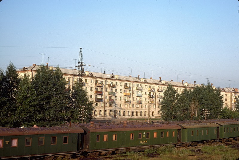 Блог - Француз снял СССР из окна поезда в 1975 году Француз снял СССР из окна поезда в 1975 году