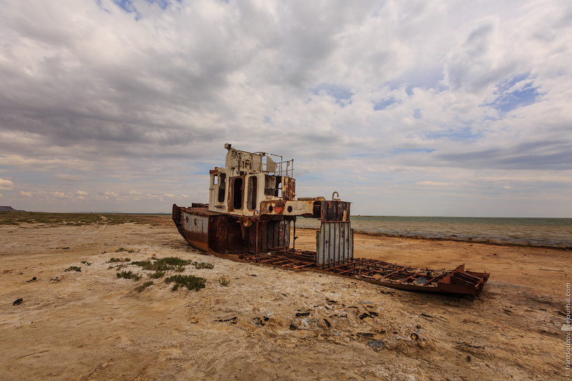 Блог - Кладбище кораблей в Аральском море Кладбище кораблей в Аральском море