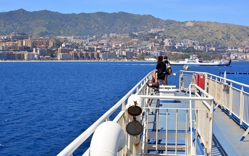 На пароме через Мессинский пролив