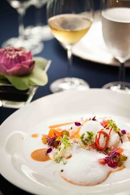 Conrad Koh Samui представляет восхитительное дегустационное меню Journey of Jahn в честь трех наград на конкурсе World Luxury Restaurants Award 2016