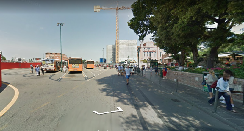 Автостанция в Венеции