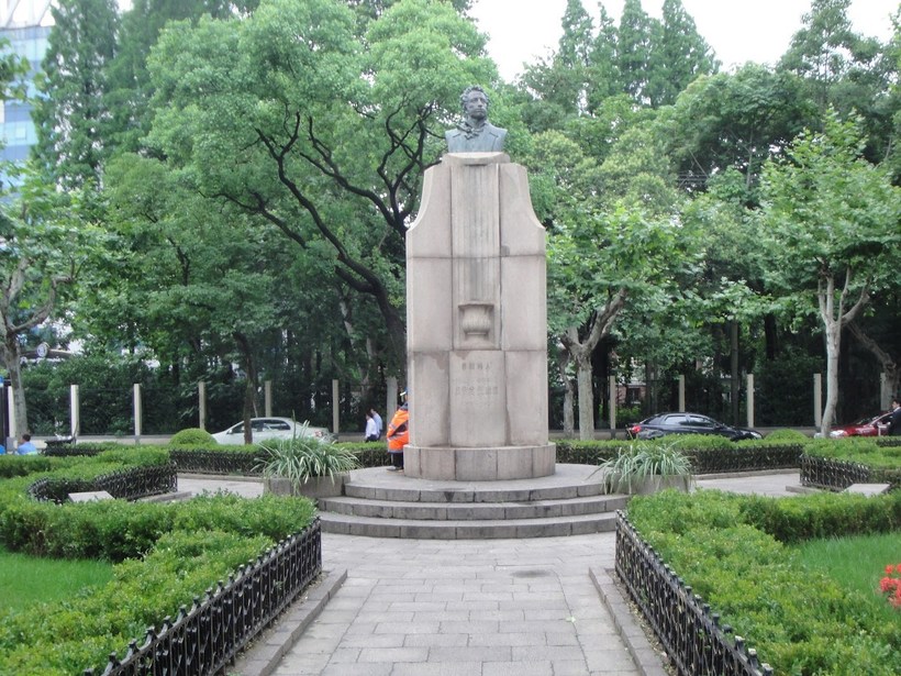 О самых переполненных городах: в каком городе больше всего людей?