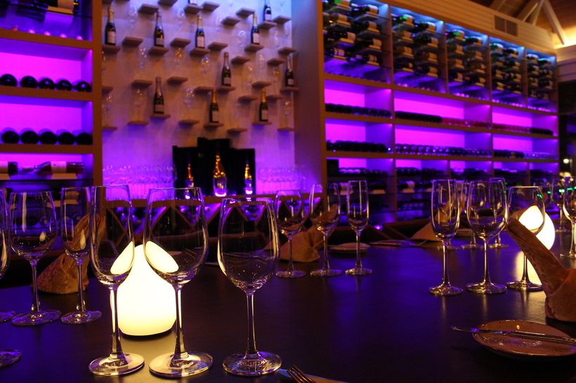 Открытие нового винного погреба в Sun Aqua Vilu Reef 