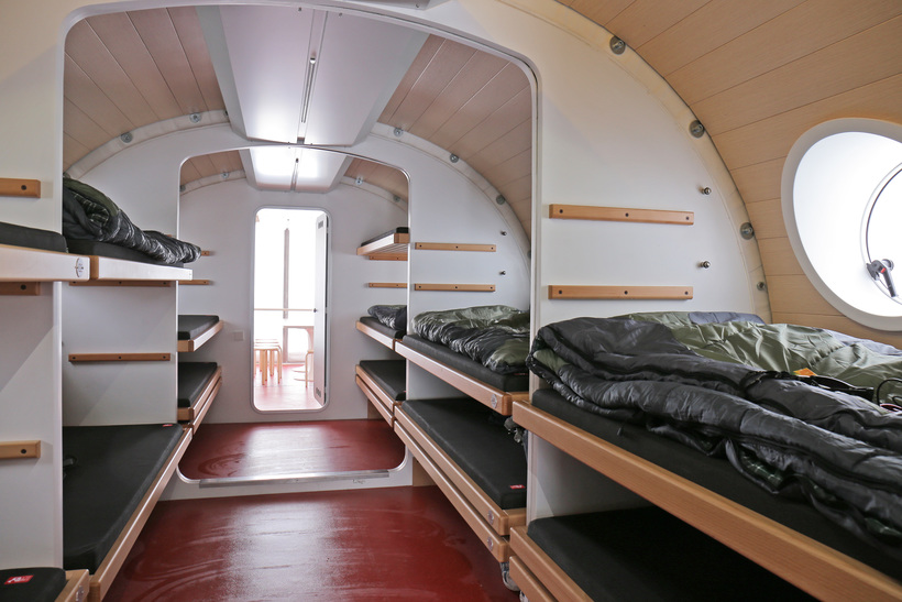 Самая высокая гора России и интересные факты о ней