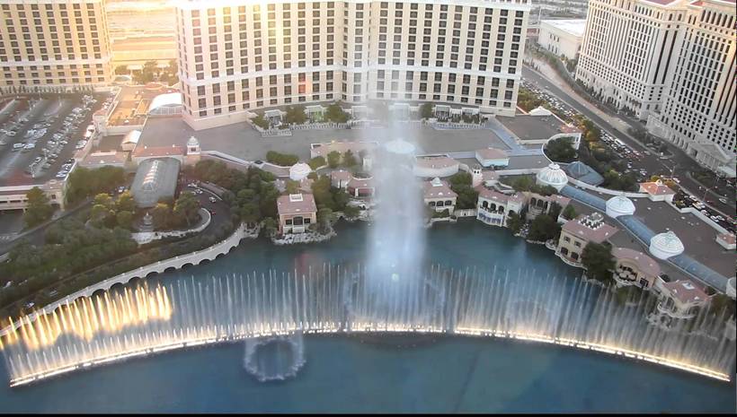 Самый красивый фонтан в мире: узнай, где можно его увидеть