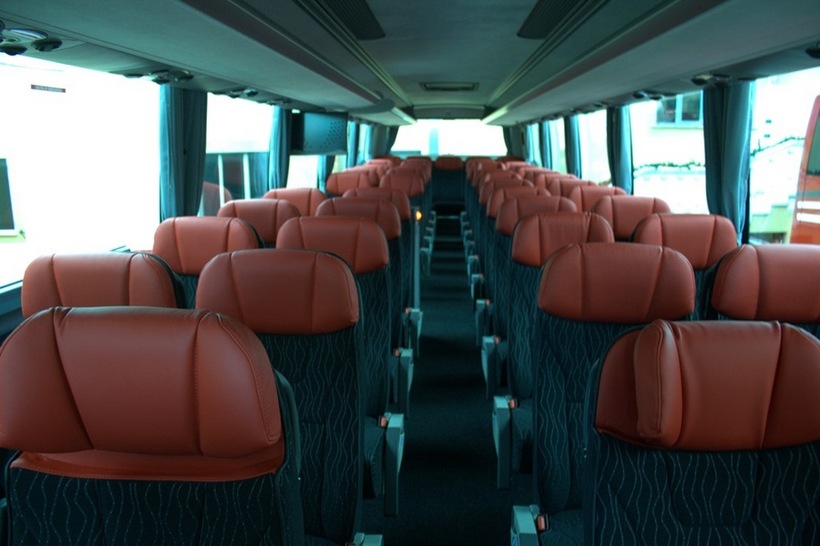 Автобус компании Simet