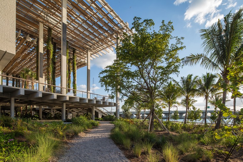 Pérez Art Museum Miami (PAMM)