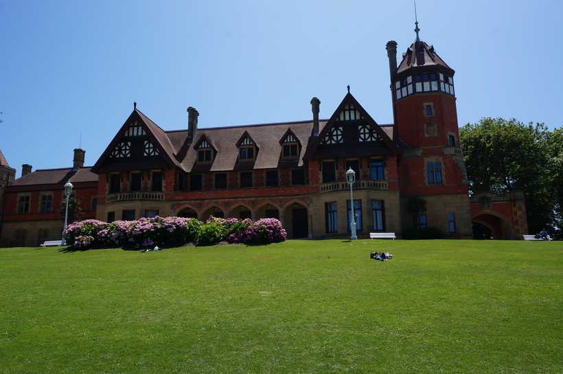 Дворец Мирамар