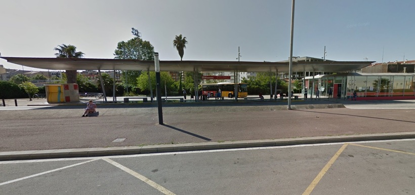 Автостанция в Бланесе