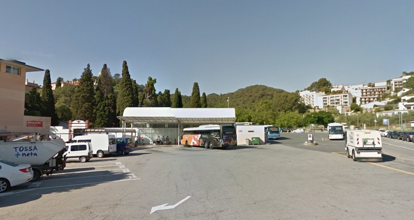 Автостанция в Тоссу-де-Маре