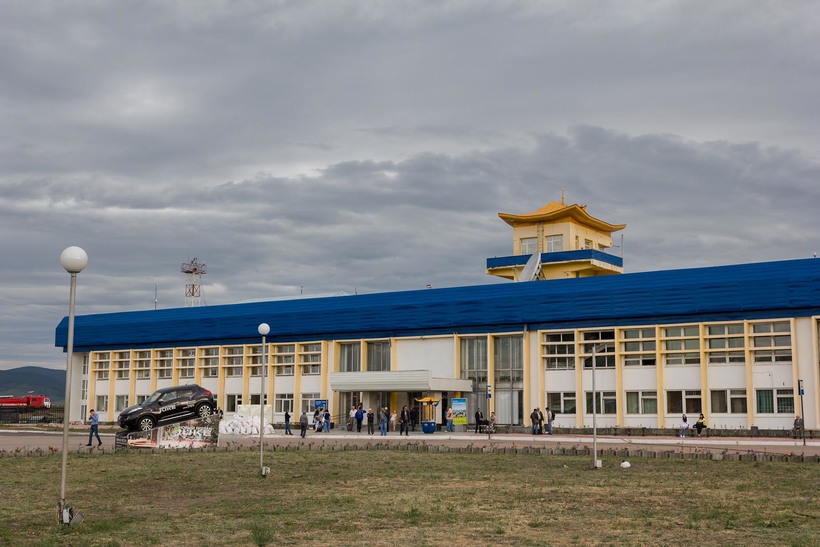 Аэропорт улан удэ прилет. Международный аэропорт Байкал Улан-Удэ. Мухино аэропорт Улан-Удэ. Аэропорт Байкал Улан-Удэ озеро.