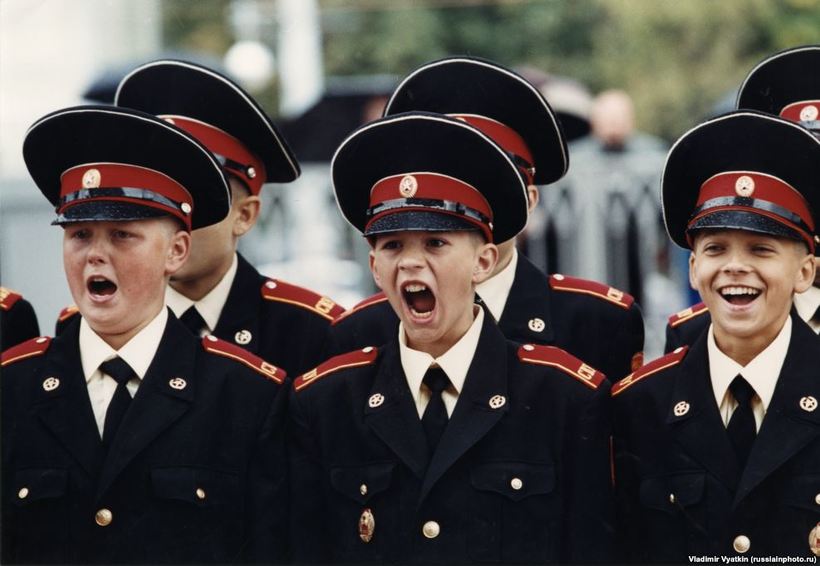 Блог - 15 снимков из «лихих девяностых», которые вызывают изумление 15 снимков из «лихих девяностых», которые вызывают изумление