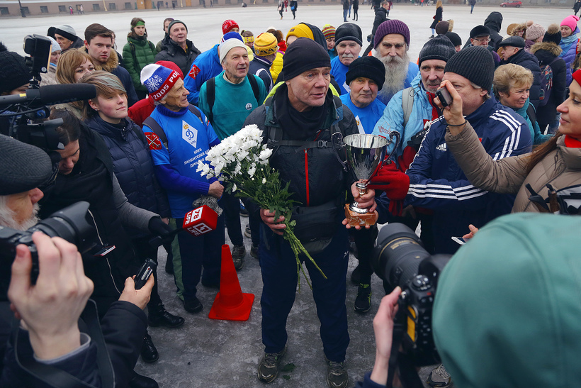 Блог - Пешком вокруг света за 676 дней: необычное путешествие совершил петербуржец Пешком вокруг света за 676 дней: необычное путешествие совершил петербуржец