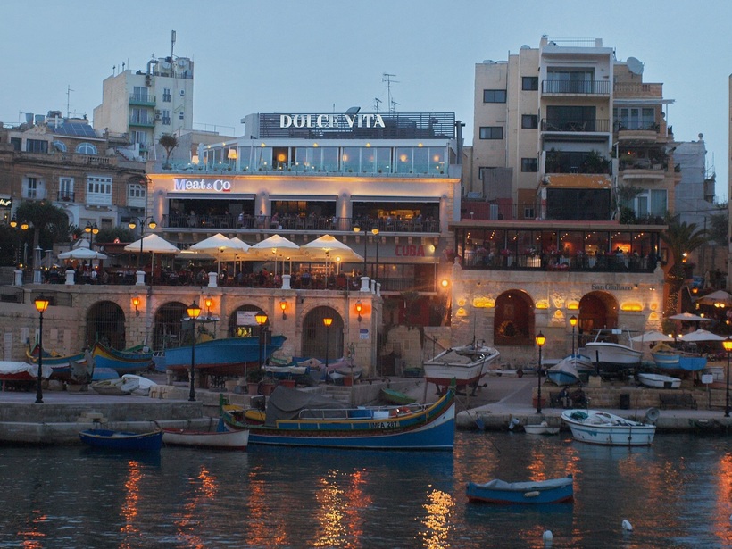 Spinola Bay
