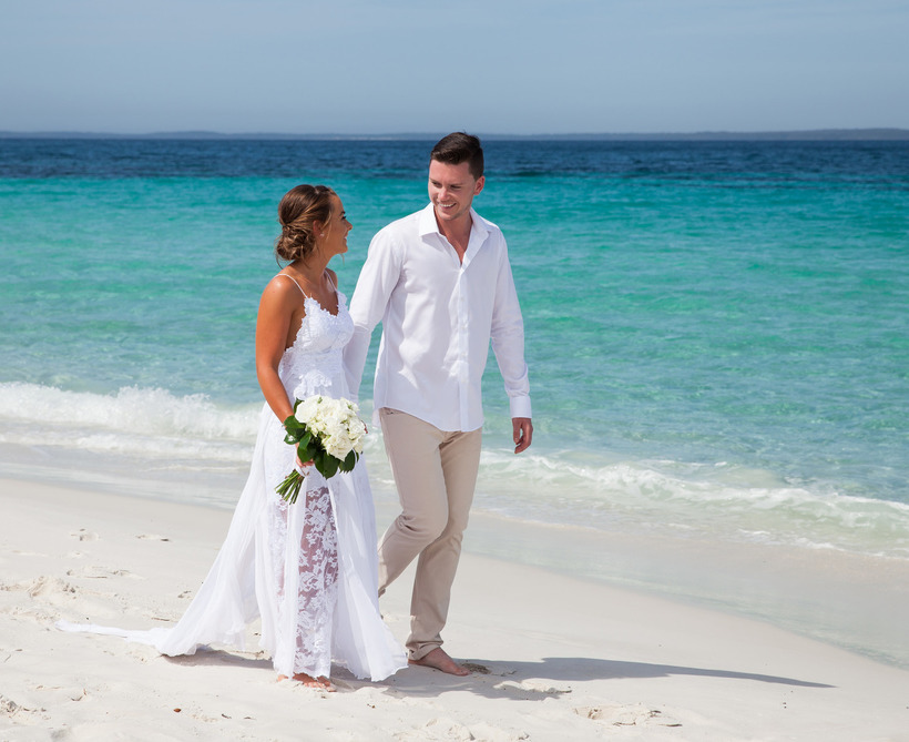 Самый белый песок на пляже