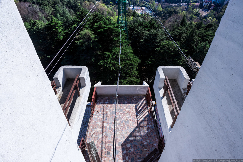 Станции канатной дороги сочинского Дендрария