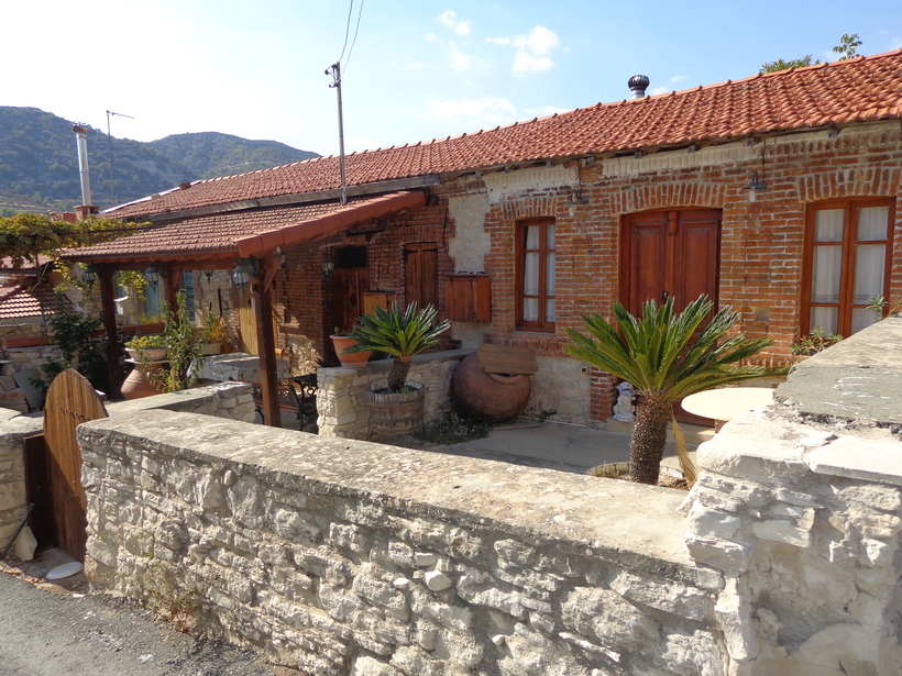 Деревушка Менагрос