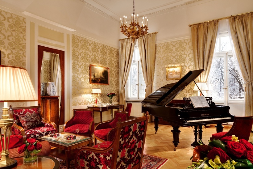 Блог - Belmond Grand Hotel Europe — коллекция уникальных люкс-апартаментов в Петербурге Belmond Grand Hotel Europe — коллекция уникальных люкс-апартаментов в Петербурге