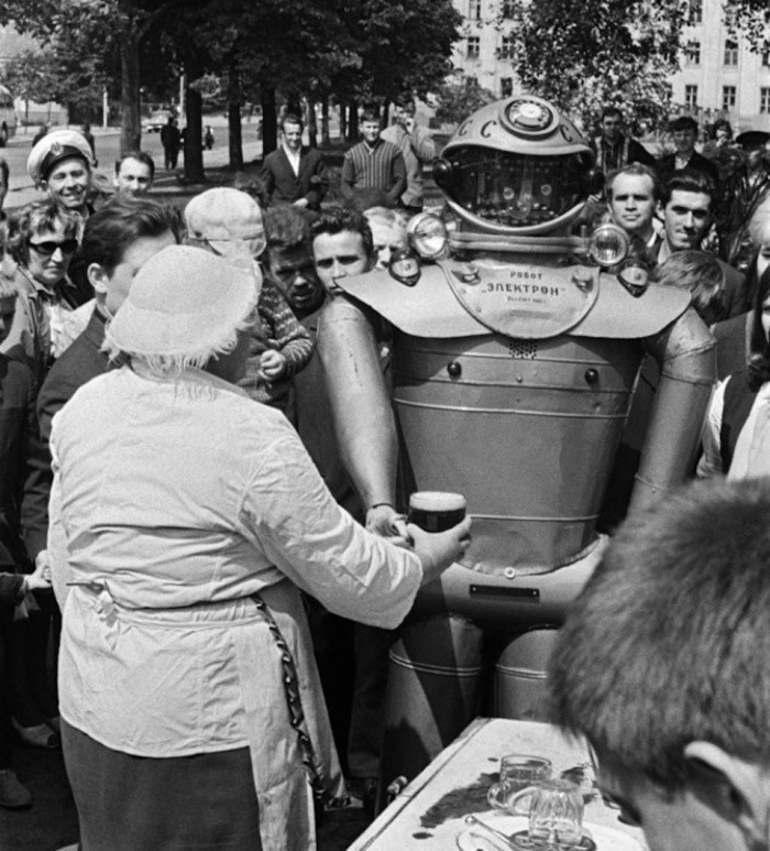 Блог - 24 редких фотографии прошлого века, которые расскажут об ушедшей эпохе 24 редких фотографии прошлого века, которые расскажут об ушедшей эпохе