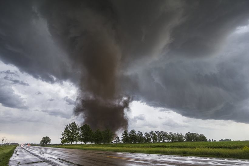 Блог - В ярости: 21 самое впечатляющее фото штормов, торнадо и молний В ярости: 21 самое впечатляющее фото штормов, торнадо и молний