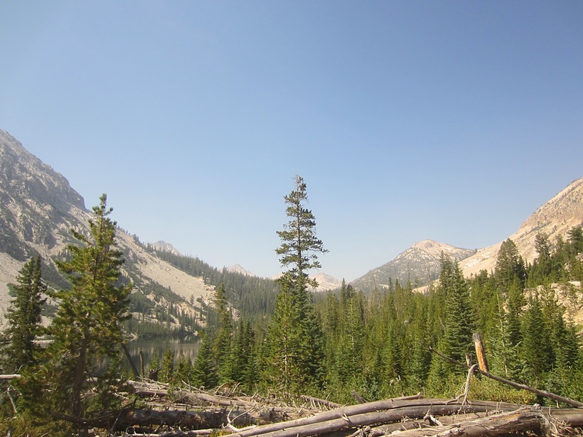 Солнечное затмение в национальном парке Sawtooth Wilderness