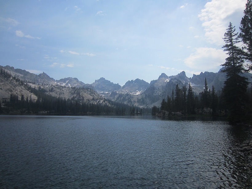 Солнечное затмение в национальном парке Sawtooth Wilderness