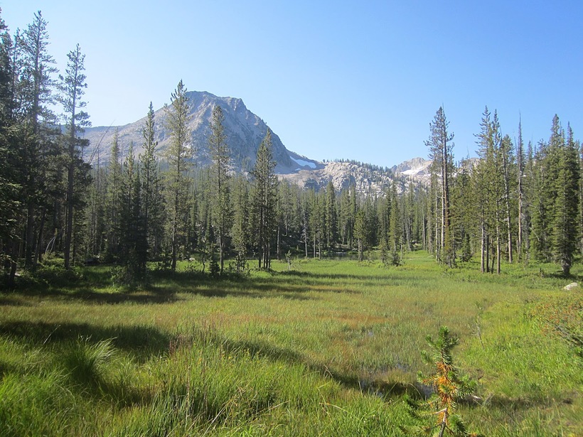 Солнечное затмение в национальном парке Sawtooth Wilderness