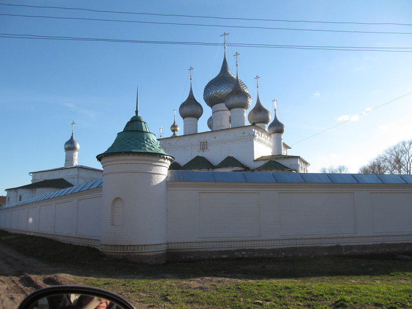 Монастырь в Угличе